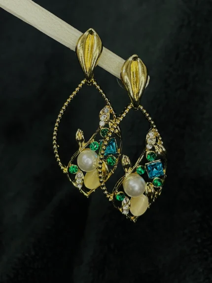 GOLD MULTI STONE DROP EARRINGS